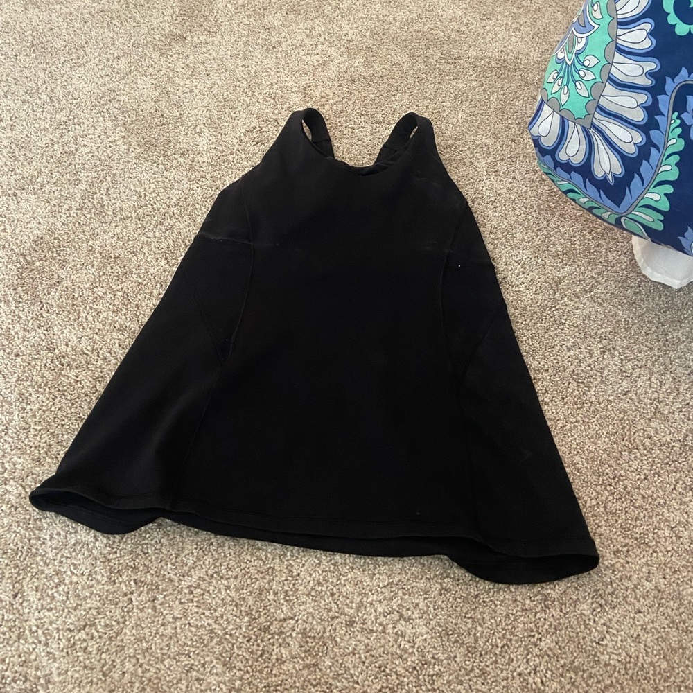 Lululemon tank